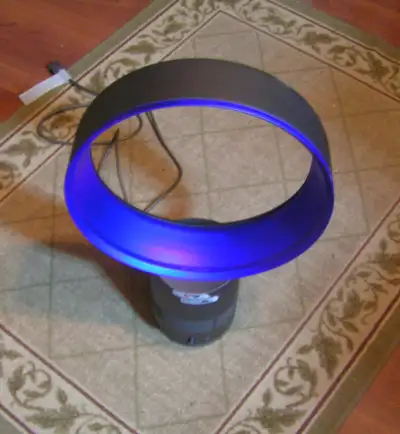 Dyson bladeless 12" desk fan, View more
