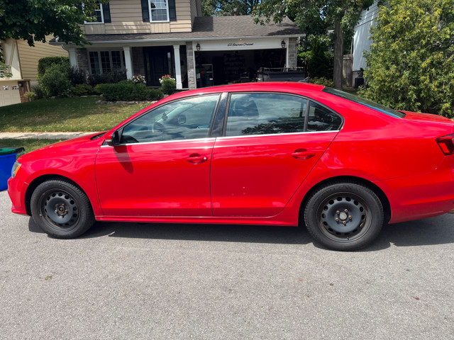 2015 Volkswagen Jetta in Cars & Trucks in Oakville / Halton Region - Image 2