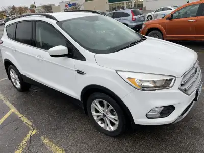 2018 Ford Escape Like new! Very low KM - 56000 Clean title - no accidents Safety has been completed....