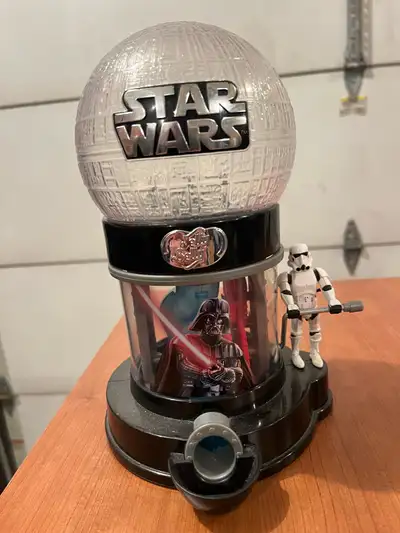 Small Star Wars gumball machine for the avid fan