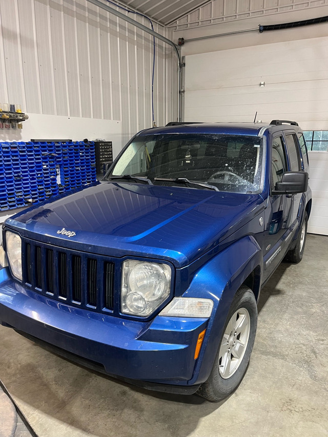 2010 Jeep Liberty  in Cars & Trucks in Edmonton - Image 2