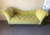 6 foot Vintage retro velvet couch • 2 seater• 6’L x 28" D x 32" 