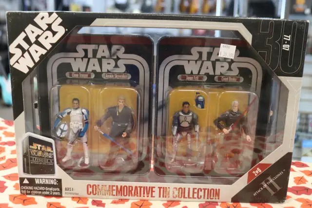 Star Wars 30th Anniversary Commemorative Tin 4-Figure Set(#6456) in Arts & Collectibles in City of Halifax - Image 2