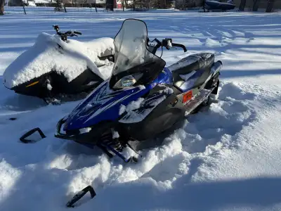 06 Apex. Fast, fun, four cylinder sled. Electric start. I just don’t drive use it anymore. Had spark...