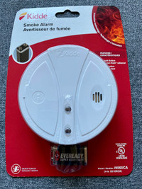 New Sealed Kidde Smoke Alarm - battery powered