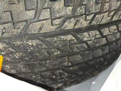 All season radials used 2 summers with low kms. Off of a 2021 Toyota 4Runner (I changed to aggressiv...