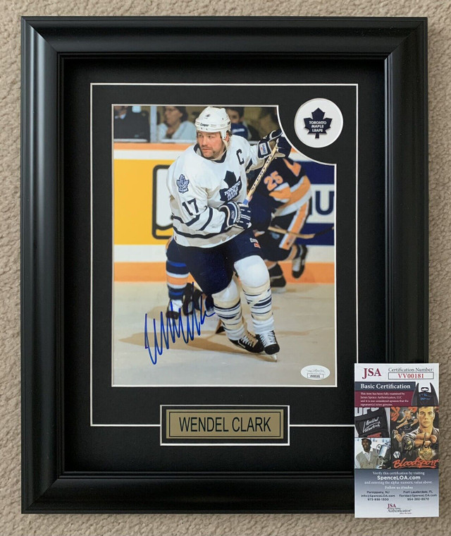 Wendel Clark Toronto Maple Leafs Autographed Photo Framed in Arts & Collectibles in Markham / York Region