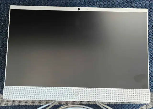 21" HP All-in-One computer - model 22-c0009 in Desktop Computers in Mississauga / Peel Region - Image 9