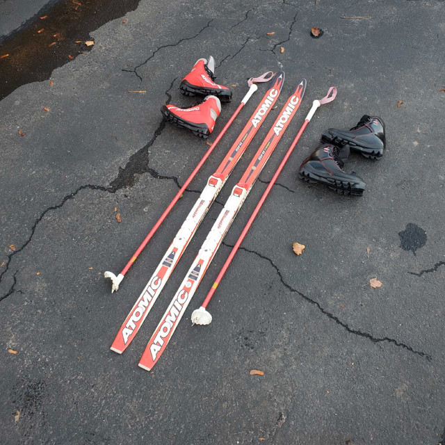 130cm Atomic Cross Country Skis $140SNS PROFIL Bindings 105cm Po in Ski in Barrie - Image 4