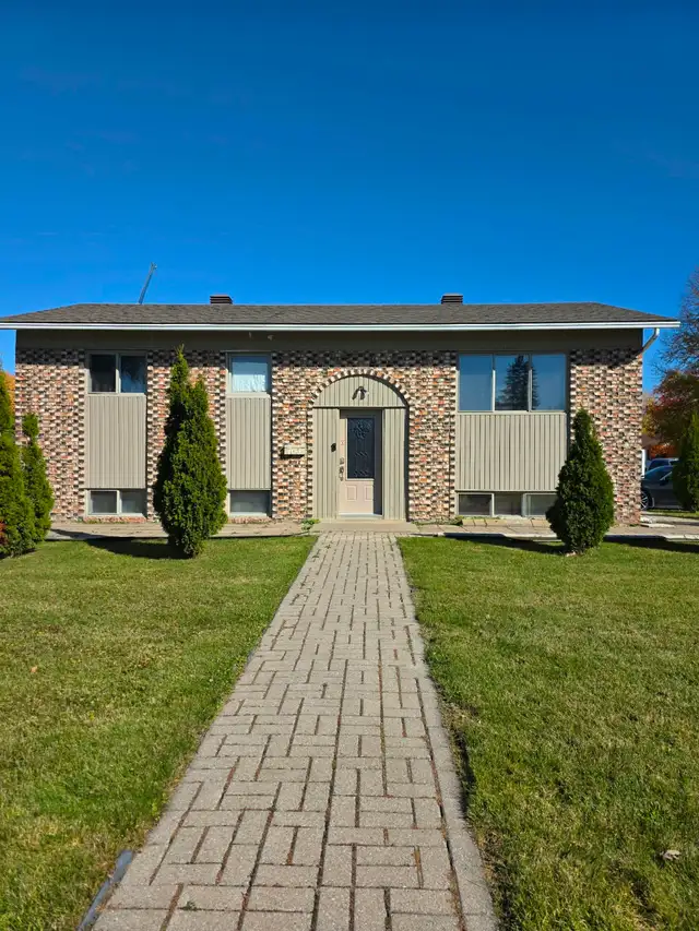 Maison à louer - Bail à céder in Long Term Rentals in Laval / North Shore - Image 2