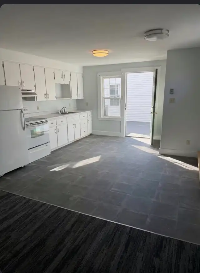 Apt for Rent