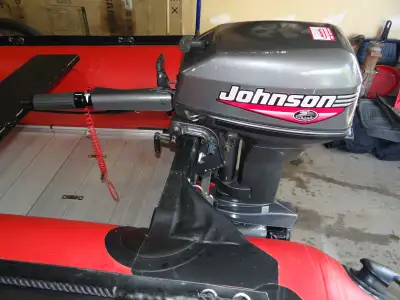 Outboard motor Johnson 15 HP 2-stroke. In excellent condition. Purchased unused in original box in 2...
