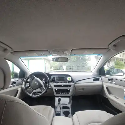 Reliable daily drive with new engine at 280k 360k on body New brakes New spark plugs New front rims...