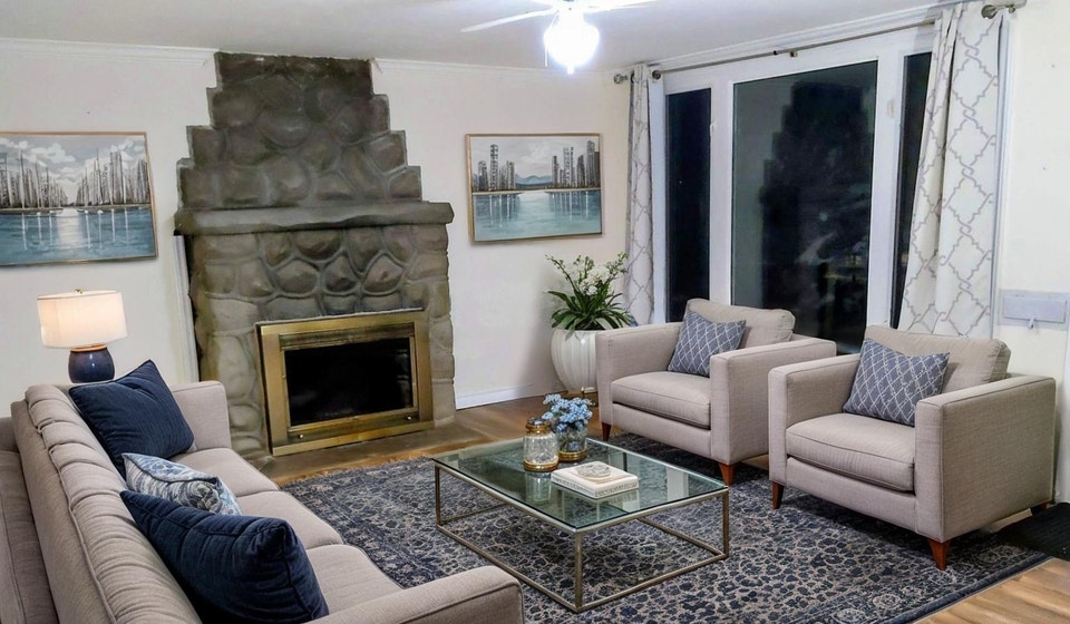 ++ Updated, large, 2 bedroom with in unit laundry PORT COLBORNE 3