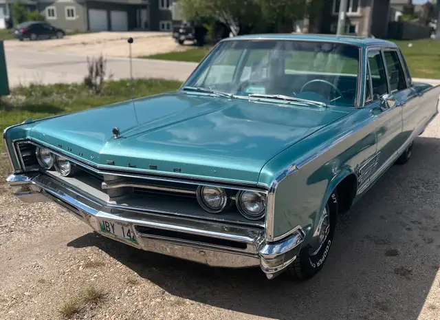1966 Chrysler 300 in Classic Cars in Winnipeg - Image 3