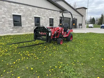 60” Cat 2 sliding pallet forks, can be cut shorter if needed, skid steer hookup, hyd hoses and flat...