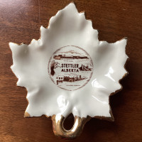 Vintage Stetler Alberta Souvenir Dish