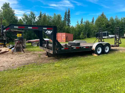 2008 20' x 83"wide deck Gooseneck/fifthwheel trailer, 7K axles, pulls very nicely, comes with 2 new...