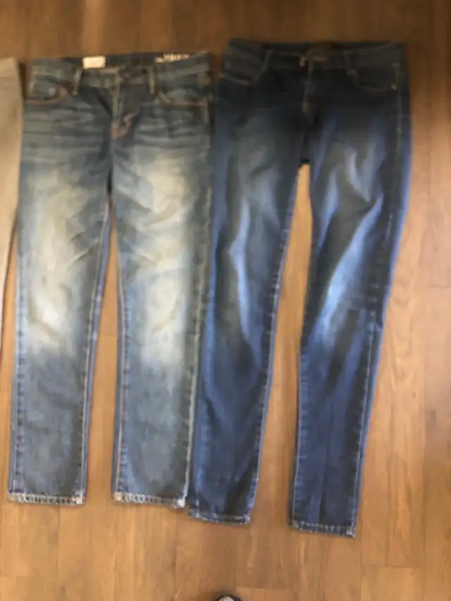 Guess jeans $20  & other brands $20 in Women's - Bottoms in London - Image 8