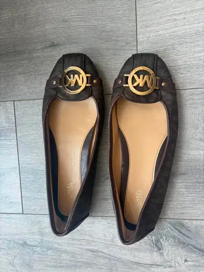 women flats 8.5, View more