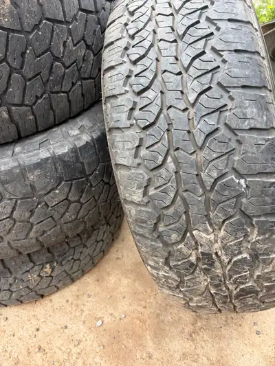 3 10 ply 275/65/18 falken wildpeaks and an odd tire the same size, just a standard tire. Life left n...