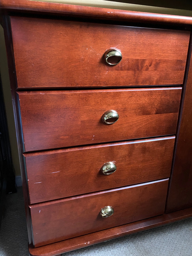 Baby changer/Dresser  in Bathing & Changing in Barrie - Image 3