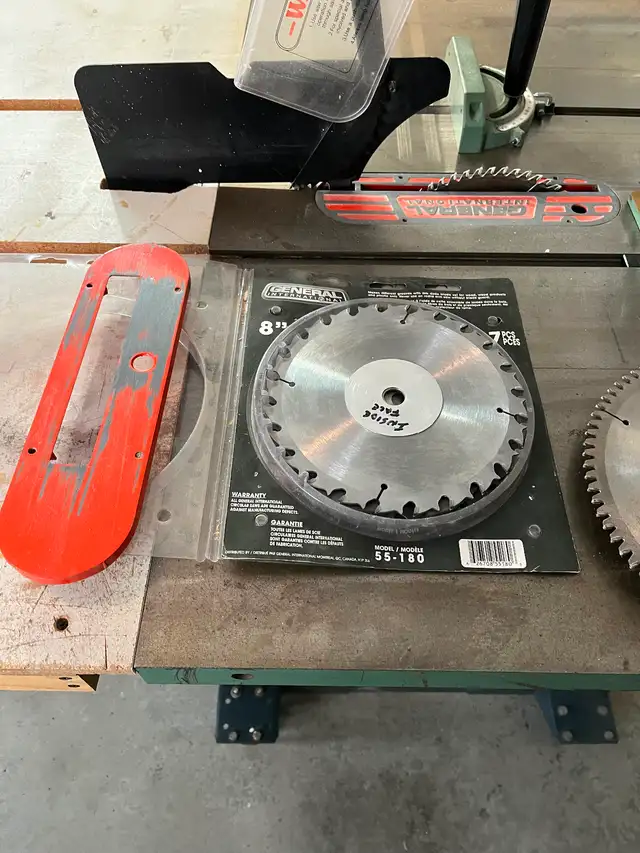 General Table Saw in Power Tools in Sarnia - Image 7