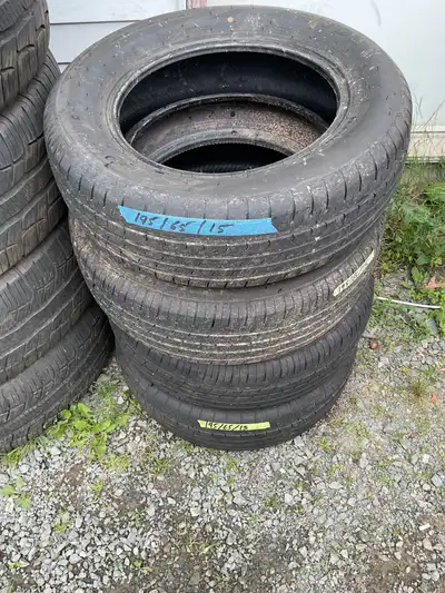 Selling a set of four 195/65/15 tires, perfect for your vehicle! These tires are in used condition a...