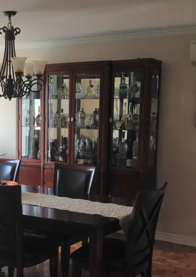 Cabinet de salle à manger / bar – Bois massif, View more