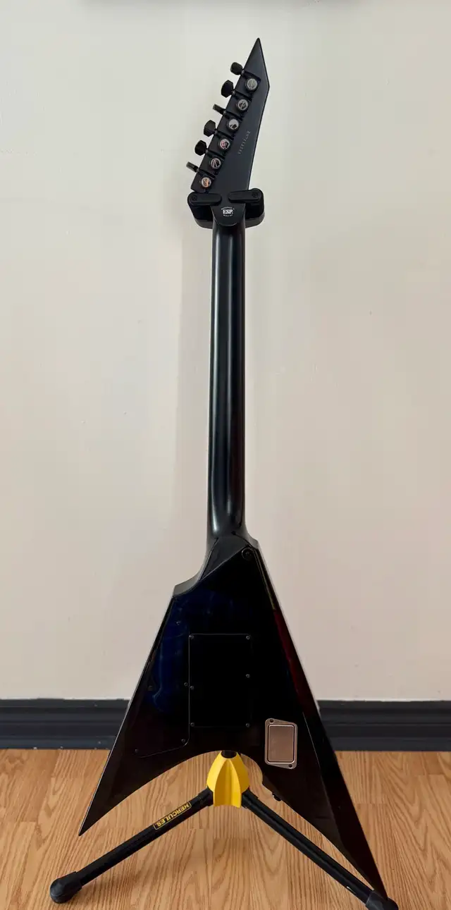 ESP E-II Arrow Black482653831483904001