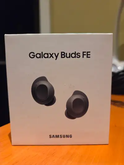 Samsung Galaxy Buds FE, View more