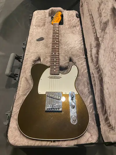 Fender Ultra I Telecaster with Ron Ellis pickups, View more
