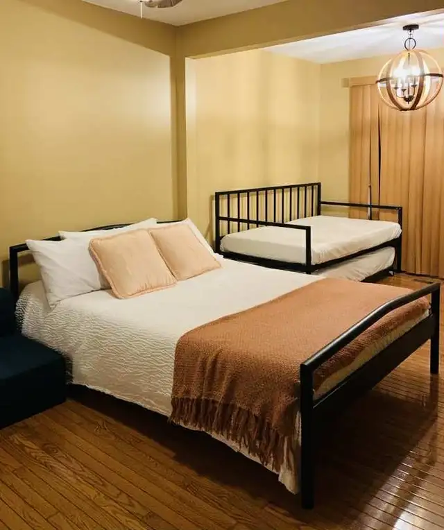 Room for Rent Windsor63826841863937120