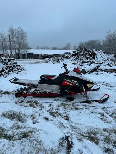 Really well taken care of sled. Lots of nice extras in it for you like a skinnier stance, red wind d...