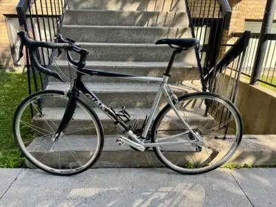 Vélo de route Giant OCR 1, View more