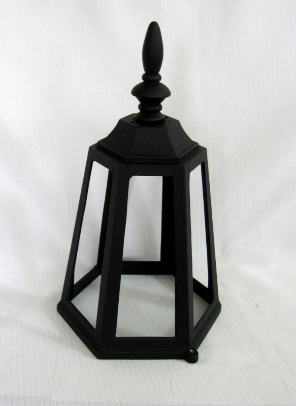 LAMPE EXTERIEURE  ALUMINUM  OUTSIDE LAMP UNUSED dans Éclairage intérieur et plafonniers  à Ouest de l’Île - Image 4