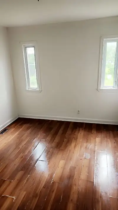 Lower level of duplex, 3 bdrms Laundry in unit Backyard