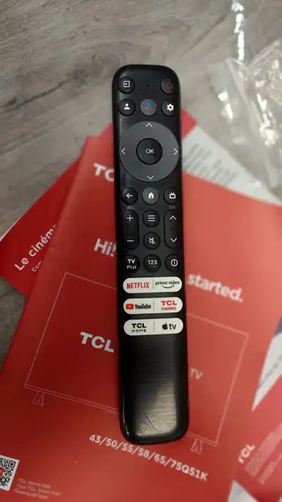Remote Control – TCL RC813, View more