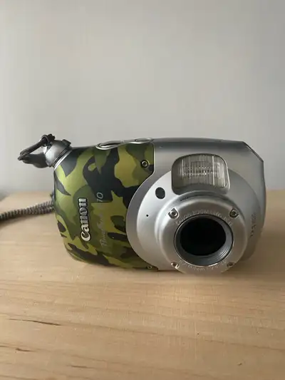 Canon didital Power Shot D10 12.1 mega pixels, as new. This camera is dust proof, water proof and dr...