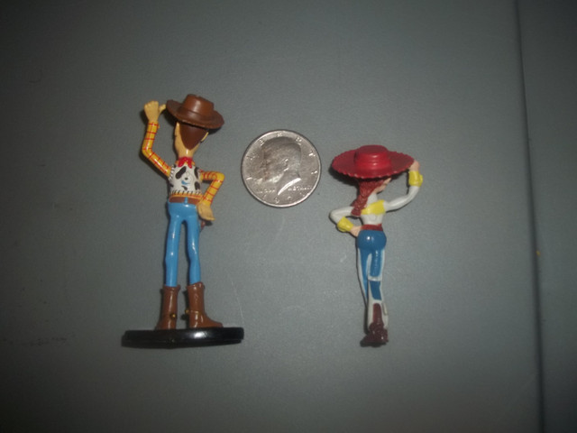 Disney Woody & Jessie action figure dans Jouets et jeux  à Ville de Montréal - Image 2