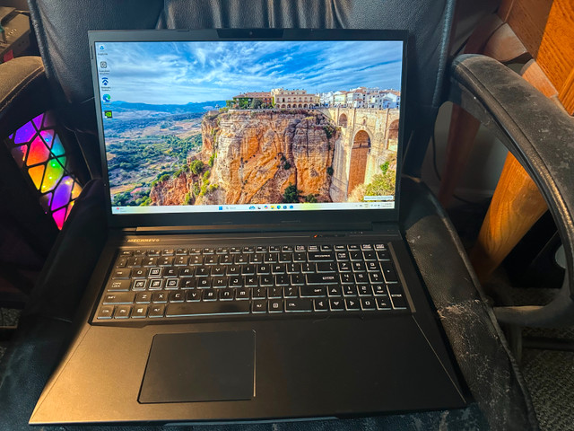 *REDUCED* 17 inch Ryzen Gaming Laptop with RTX2060 GPU in Laptops in London