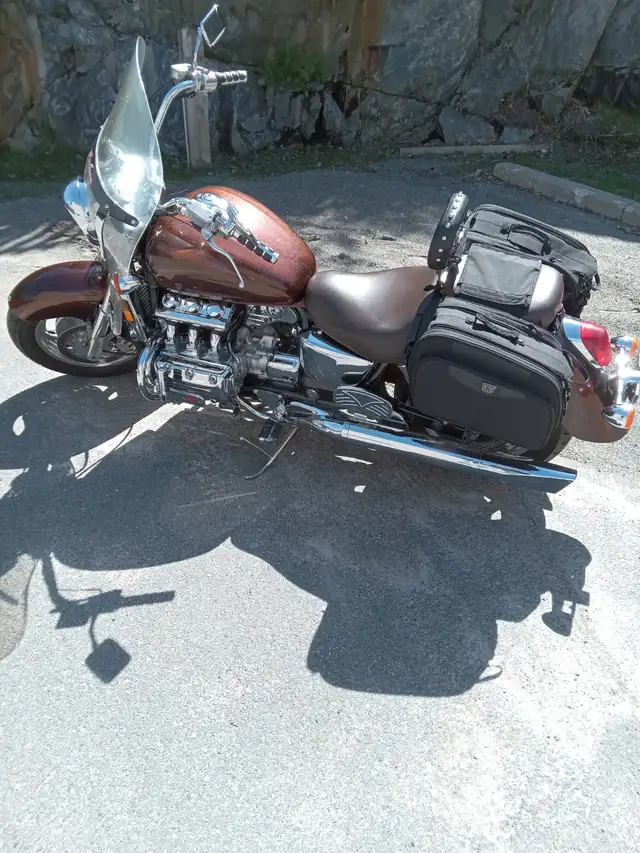 1997 Honda Valkyrie dans Routières dans Sudbury - Image 3