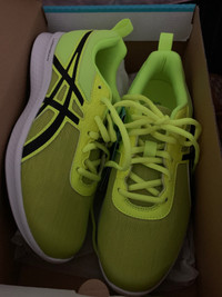 Brand new ASICS running shoes for boys 