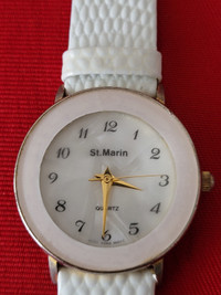 VINTAGE 1980'S, ST. MARIN MOTHER OF PEARL WRIST WATCH!!!