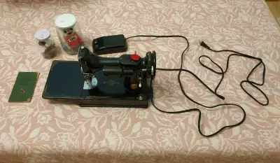 Singer 221-1 Sewing Machine from circa 1941. At least I think that's what the model and year is, per...