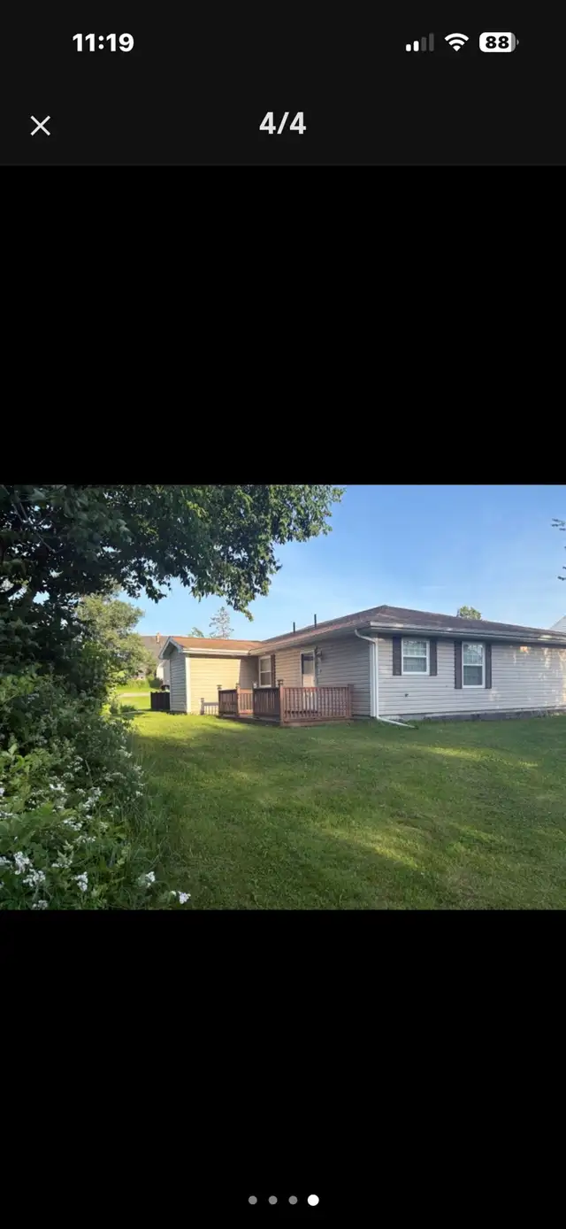 Two bedroom Duplex Near Regional Hospital 