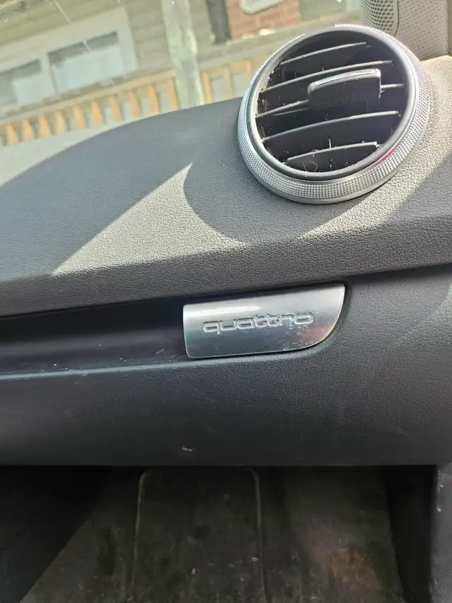 2010 Audi a3571064679871948809