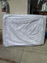 Double mattress with protector in bag