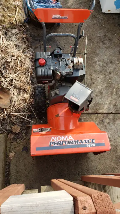 Noma performance 24" - 8hp snow-blower , a1 condition, View more