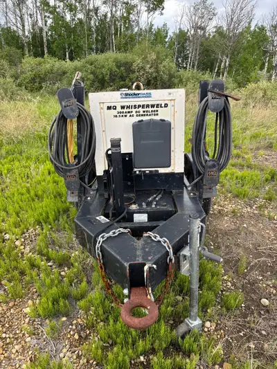 Beautiful little diesel welder Kobota engine only 2500 hrs 300W welds very nice Reasonable offers co...